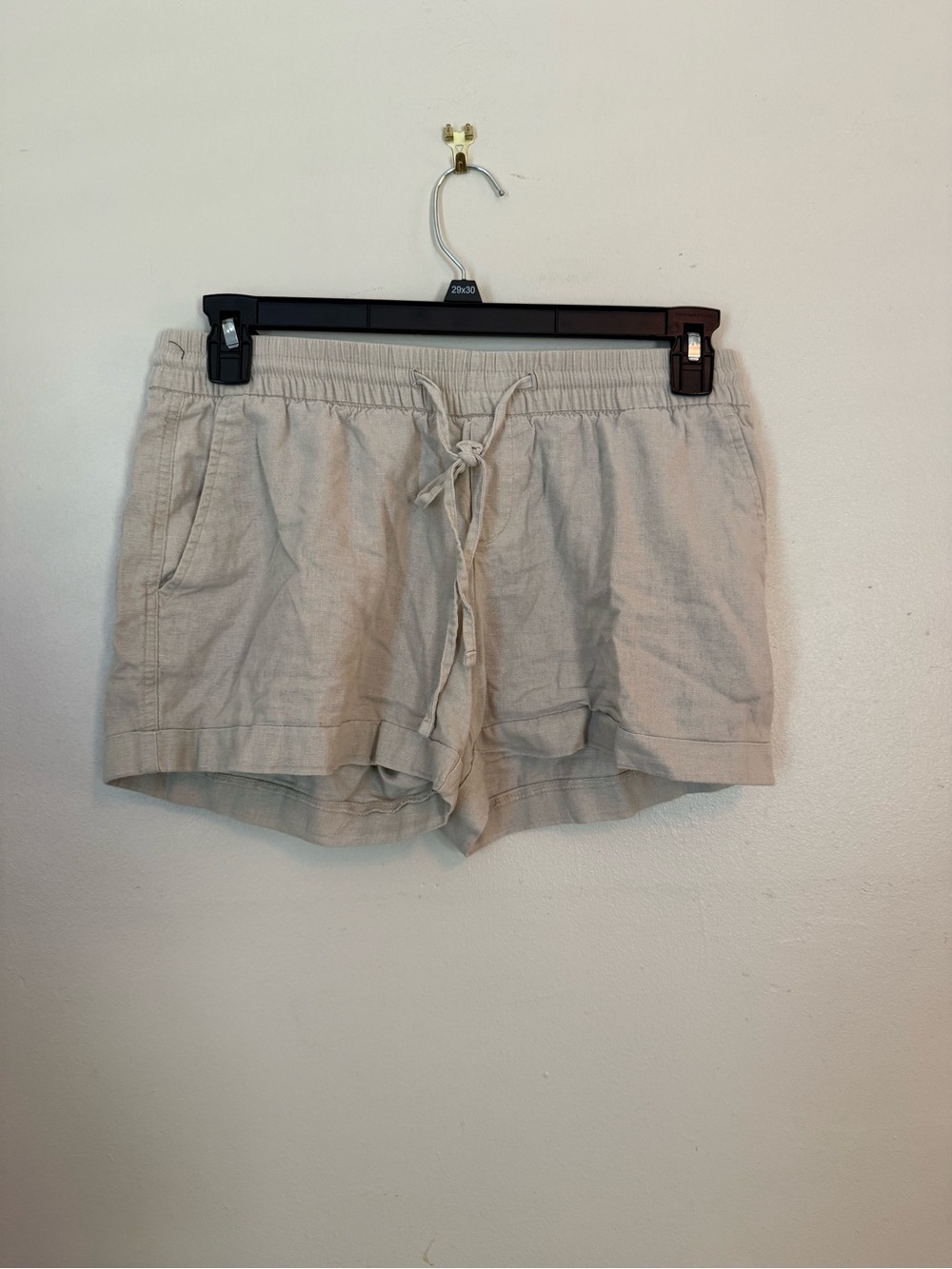 Old Navy High-Waist Drawstring Linen-Blend Shorts - Light Beige